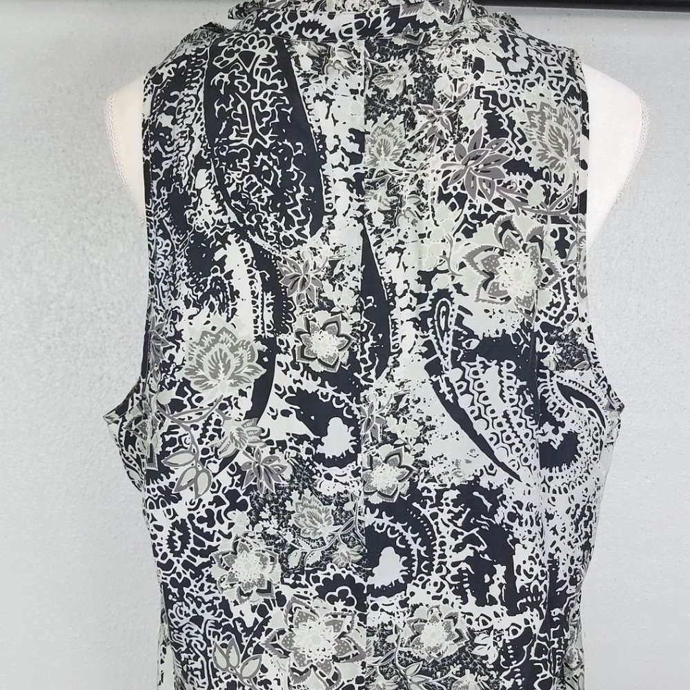 Banana Republic Women's Silk Ruffle Neck Camo Blouse Tank Top Shell - Picture 6 of 8